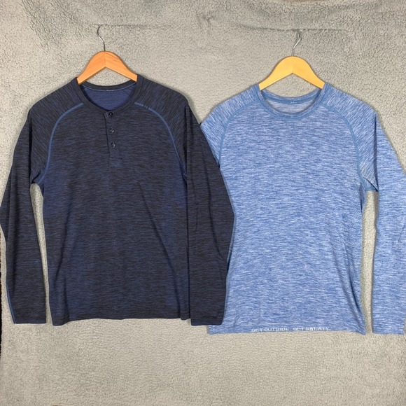 Lot of 2 Lululemon Metal Vent T-Shirt Mens Medium Blue Long Sleeve Henley Bundle